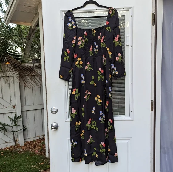 New Reformation Hilda Long Sleeve Midi Dress, Night Bloom, Size 10 - Picture 2 of 3